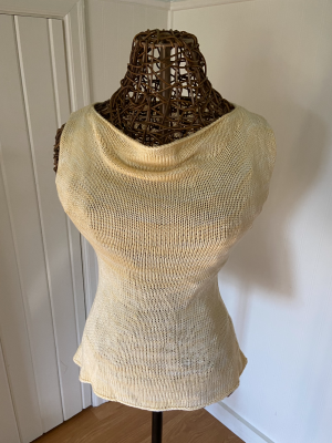 Cowl Shell in Ruca Solid