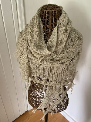 Hipster Shawl in Savanna