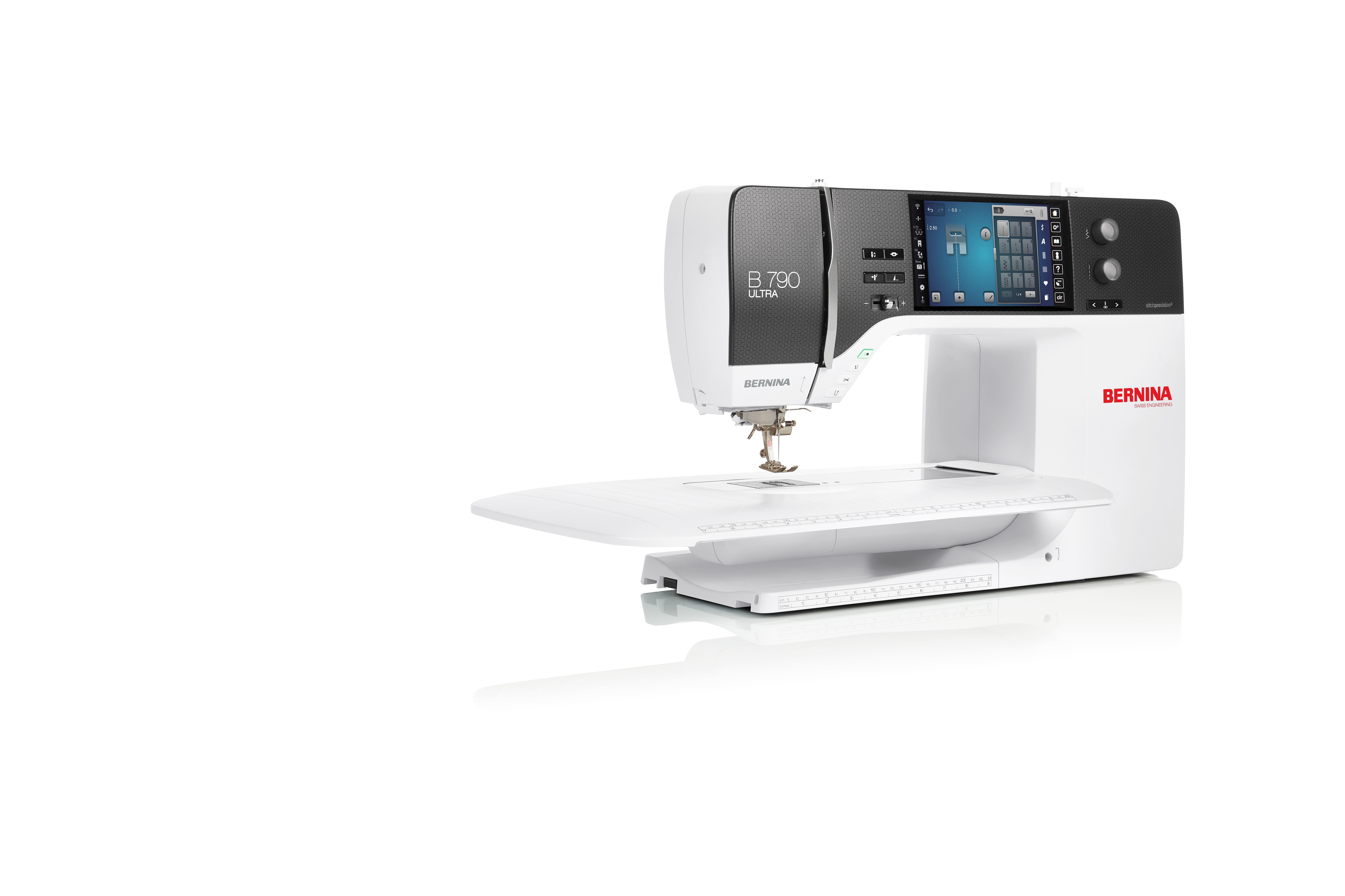 BERNINA 790 Ultra Machine Overview