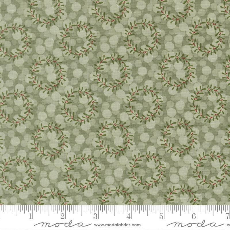 Gingerbread Lane 26155-13 Mistletoe Glittering Lights Wreaths by Kiley's Quilt Room for Moda