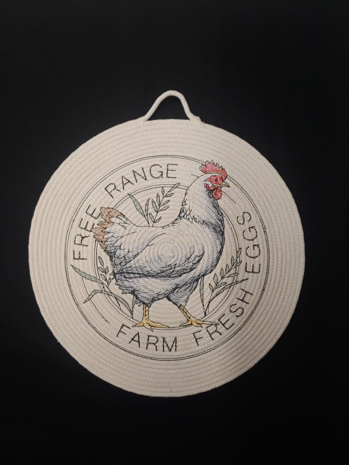 MACHINE EMBROIDERED TRIVET