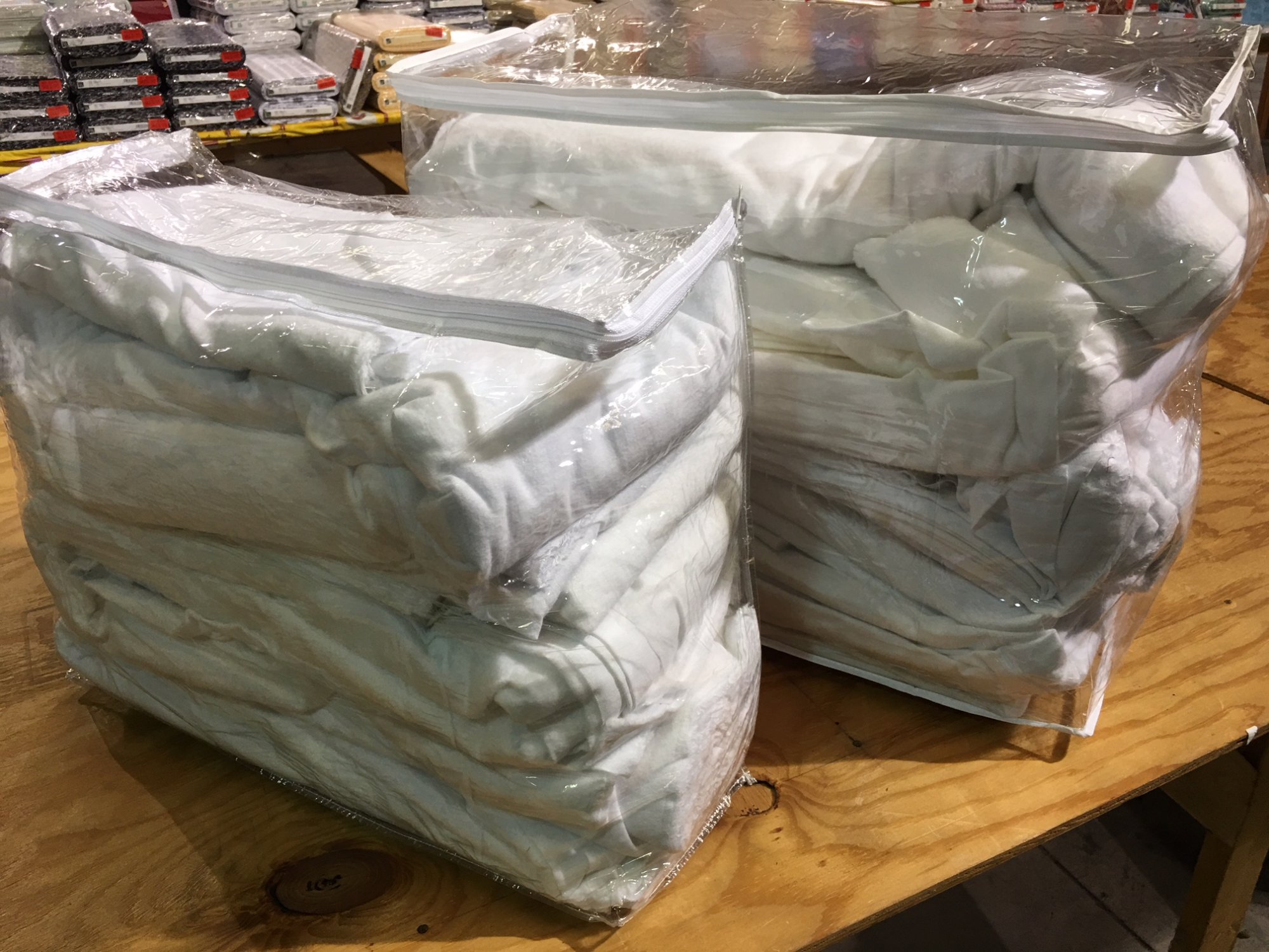 Zipper Bags Clear Vinyl (Multiple Sizes)