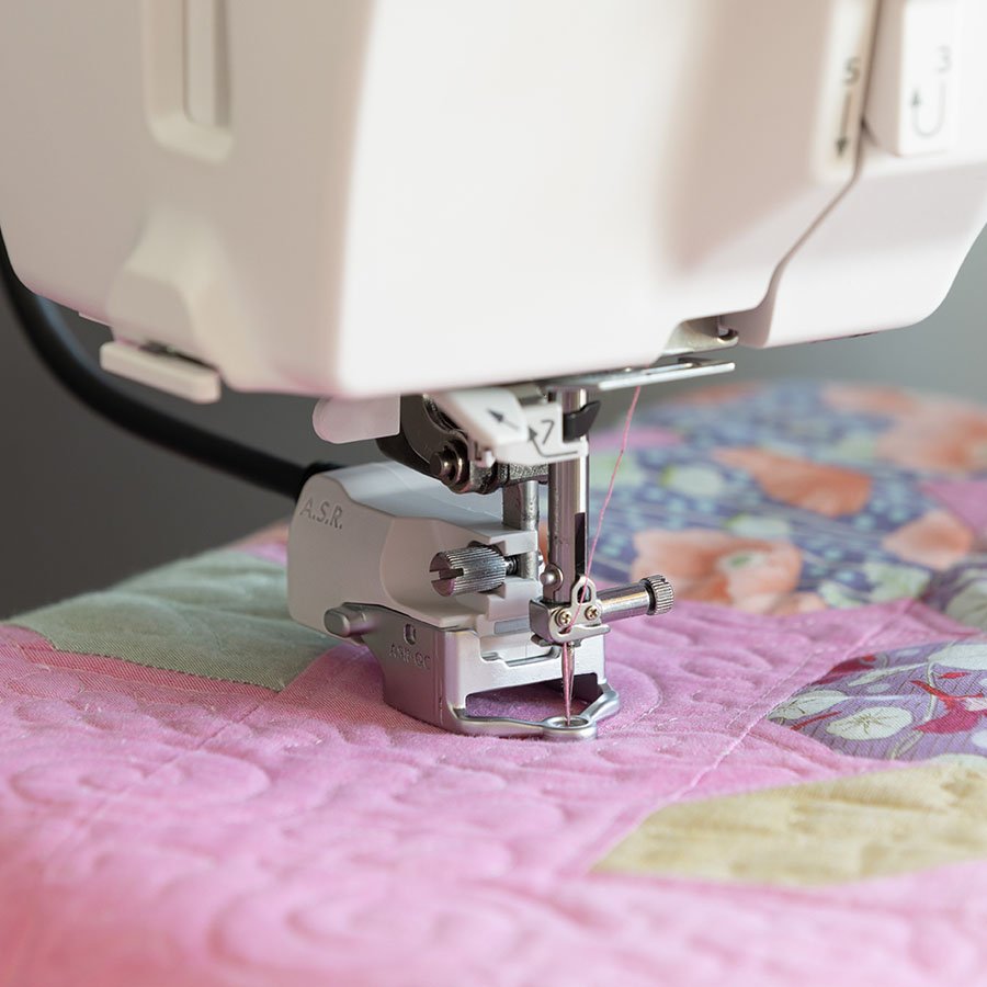 ELNA eXcellence 792 PRO Quilting and Sewing Machine with A.S.R.