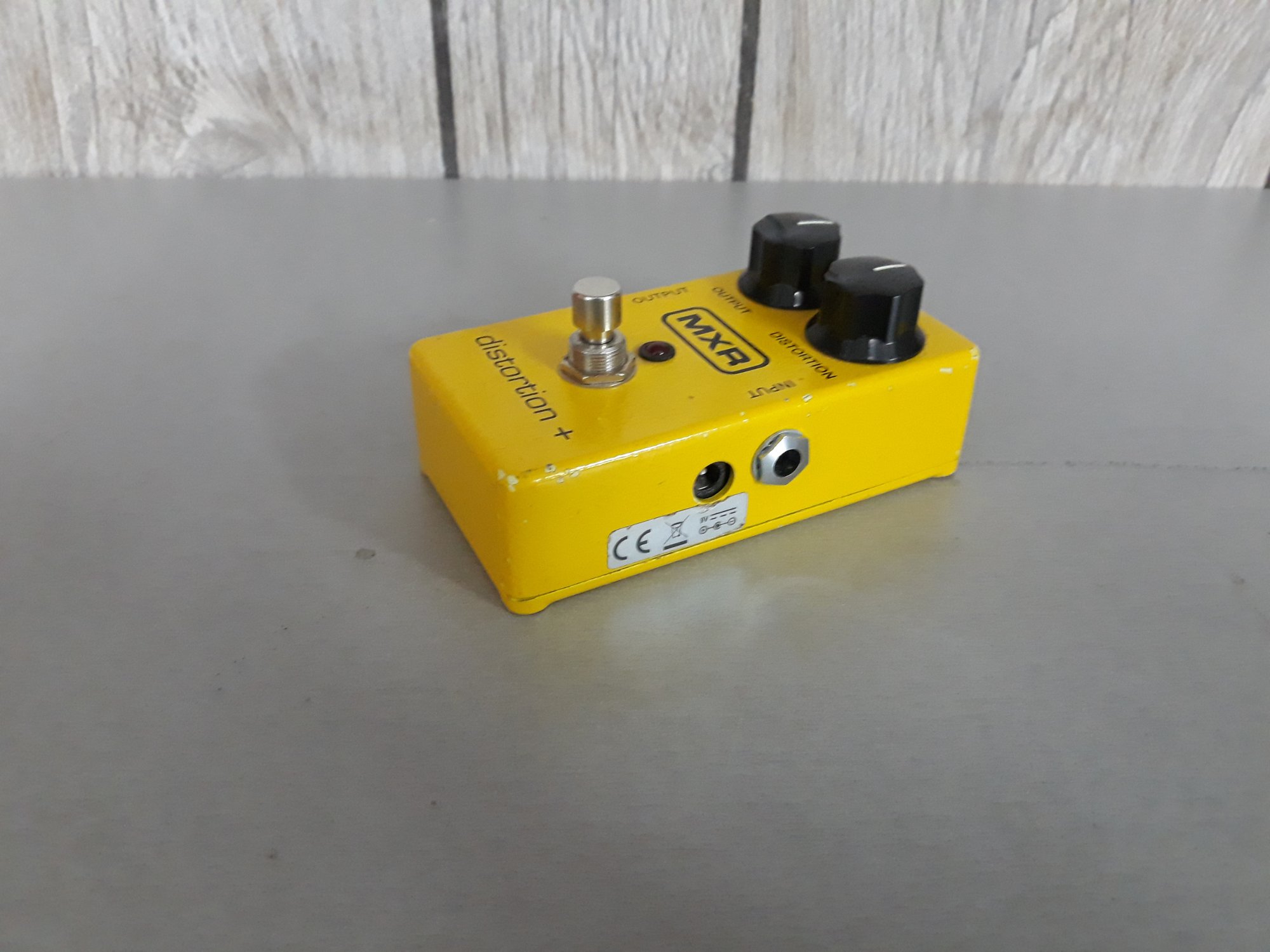 MXR distortion + pedal - Consignment
