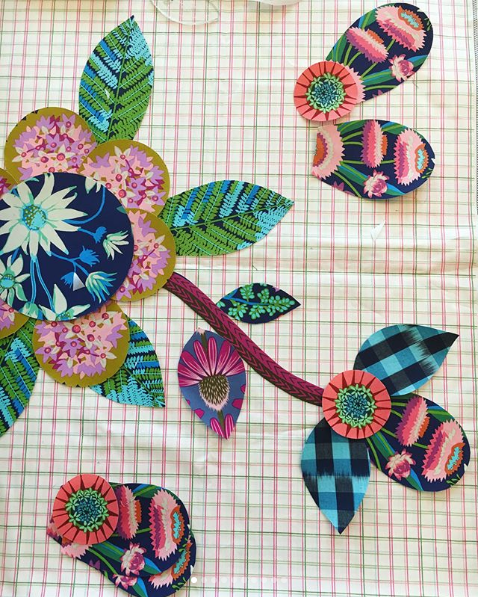 ANNA MARIA HORNER QUILTS IN BLOOM WORKSHOP