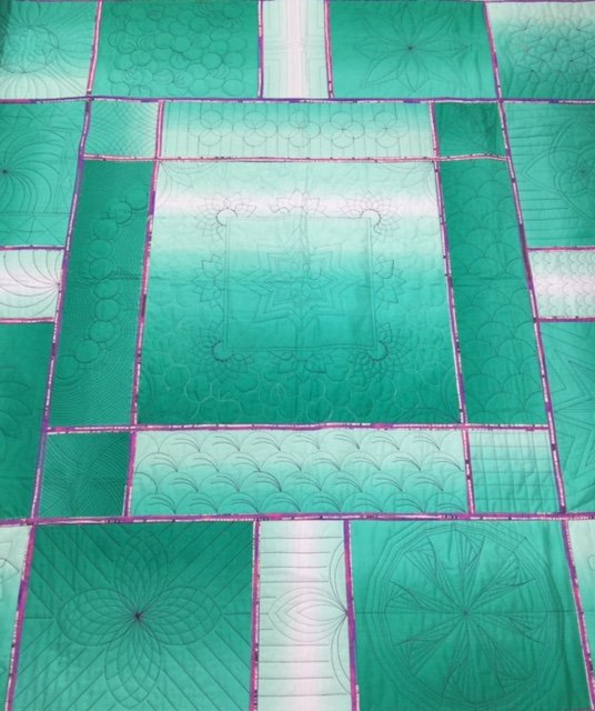 102 A Westalee Ruler Sampler Quilt Monthly HandsOn with Laurie Liang