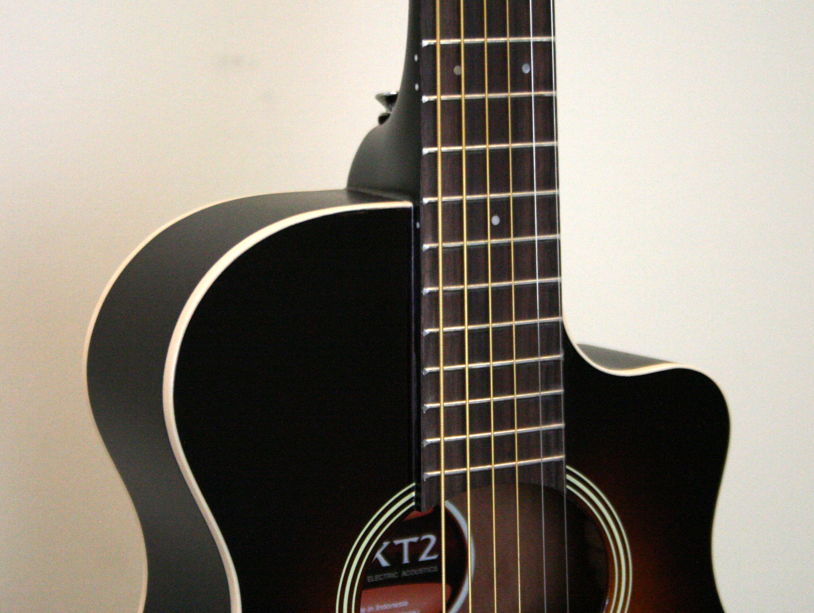 Yamaha APXT2-OVS 3/4 Size Acoustic Electric Guitar Old Violin