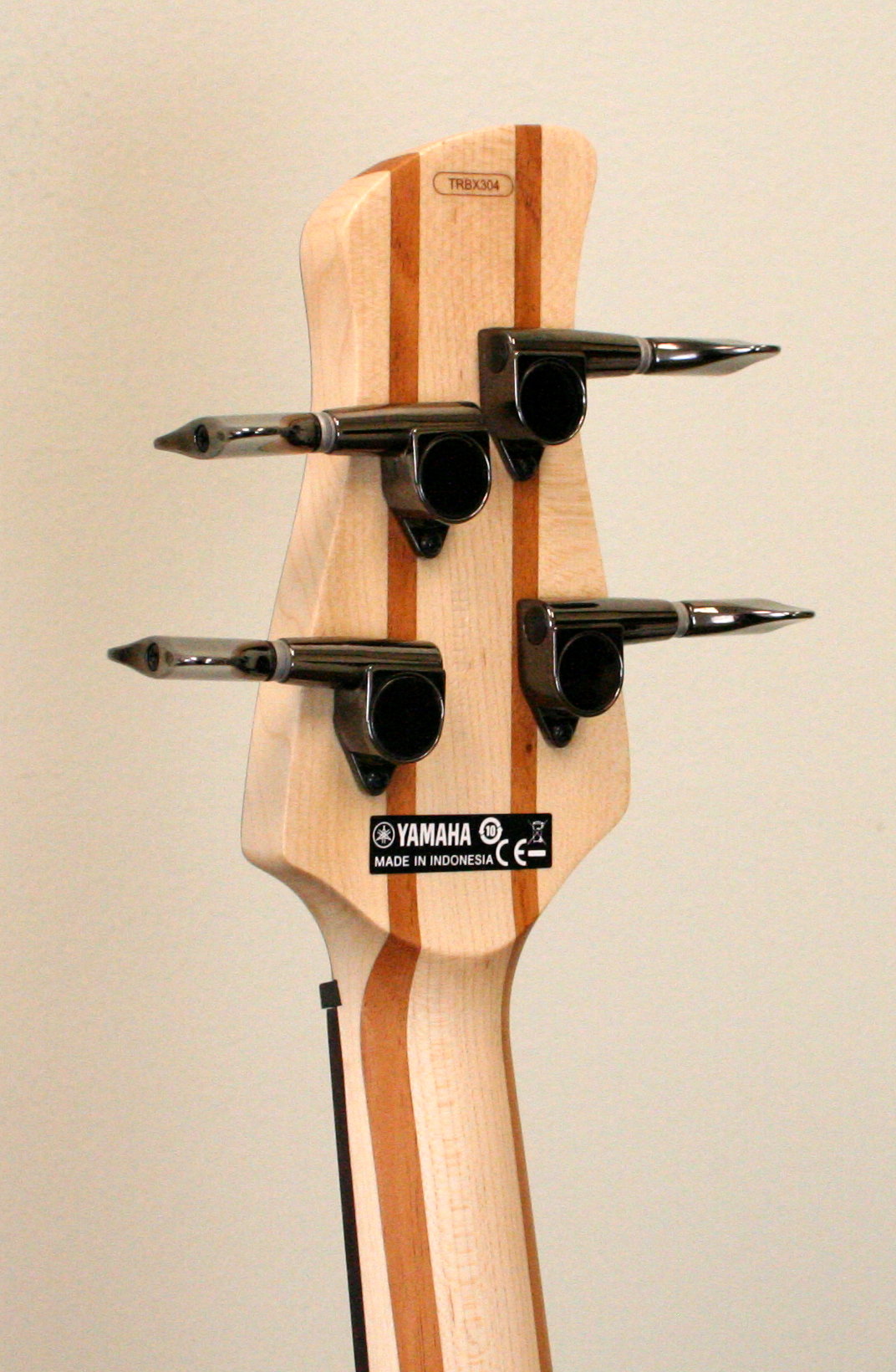 Yamaha TRBX304 Bass Guitar 4-String Candy Apple Red - 086792975887