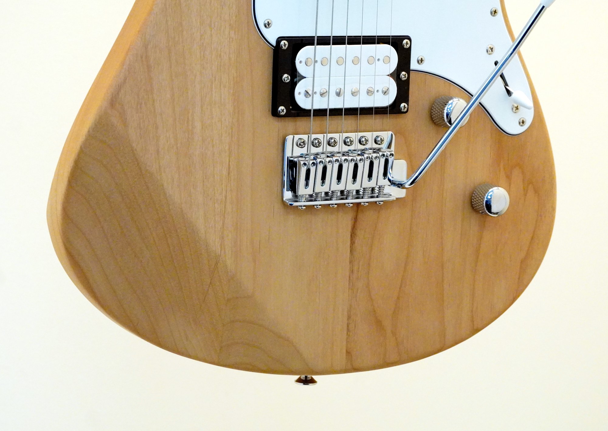 美品 ヤマハ YAMAHA PACIFICA PAC 112V木目調 ナチュラル 美品 ヤマハ YAMAHA PACIFICA PAC 112V木目調 ナチュラル Yamaha