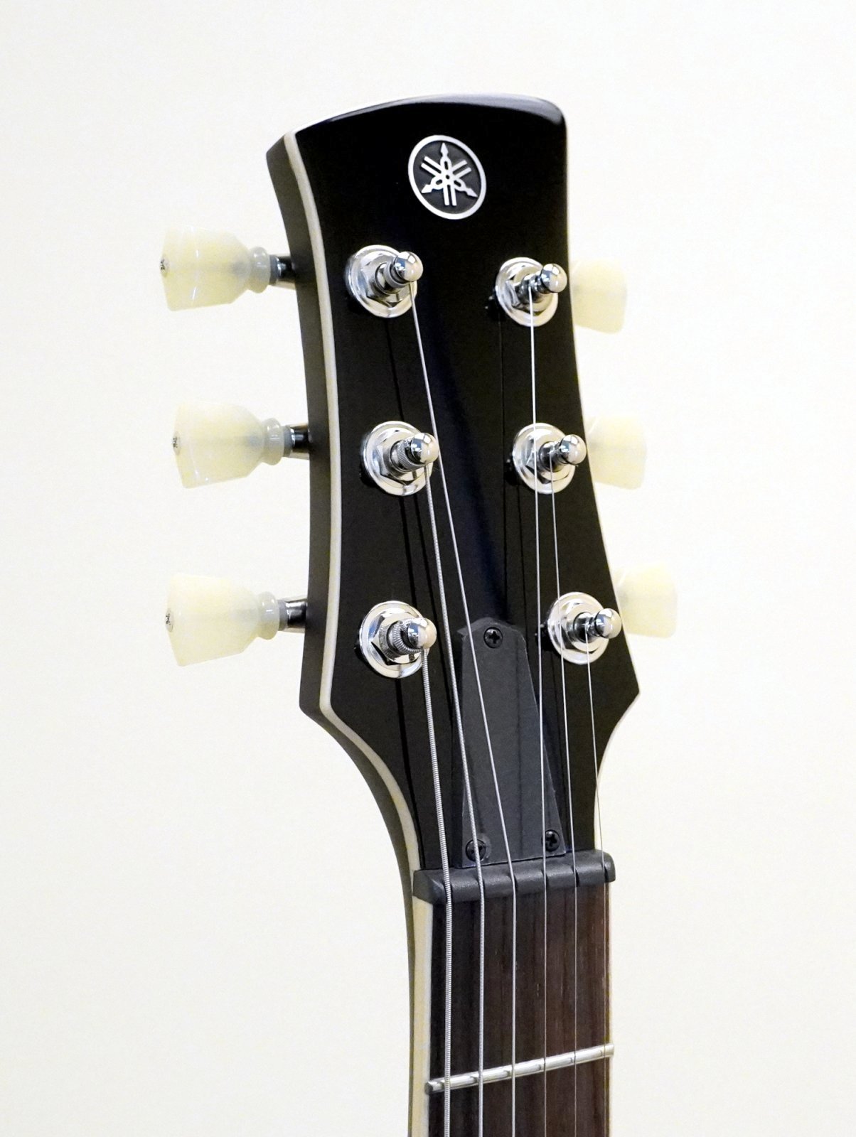 Yamaha RSS02T Revstar Standard Hot Merlot - 889025140263 Yamaha RSS02T Revstar Standard Hot Merlot - 889025140263