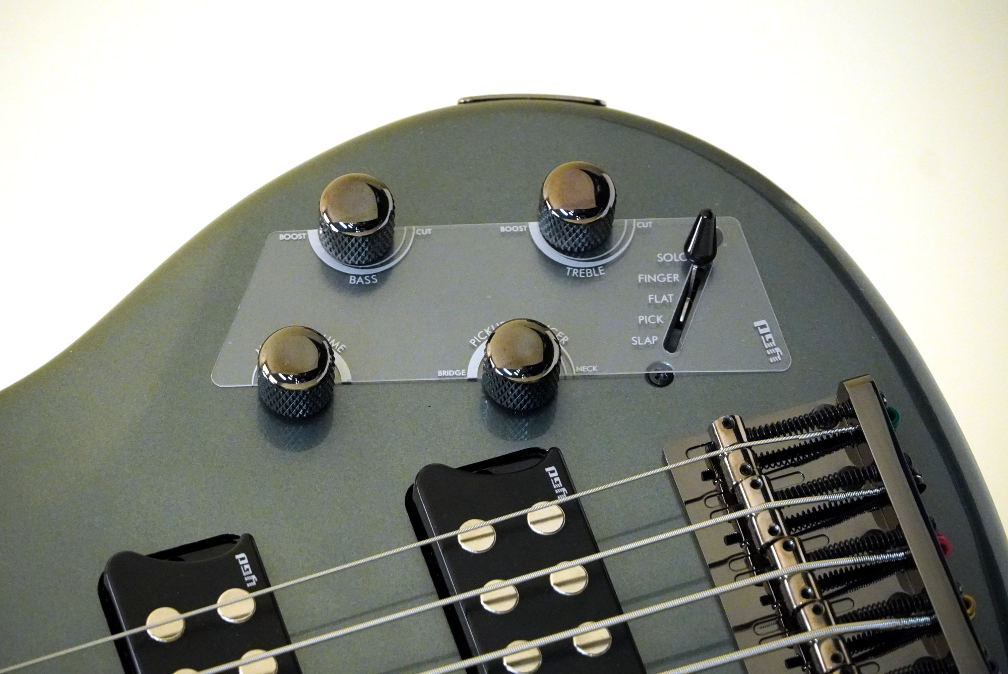 Yamaha TRBX305 Bass Guitar 5-String Mist Green - 086792978185