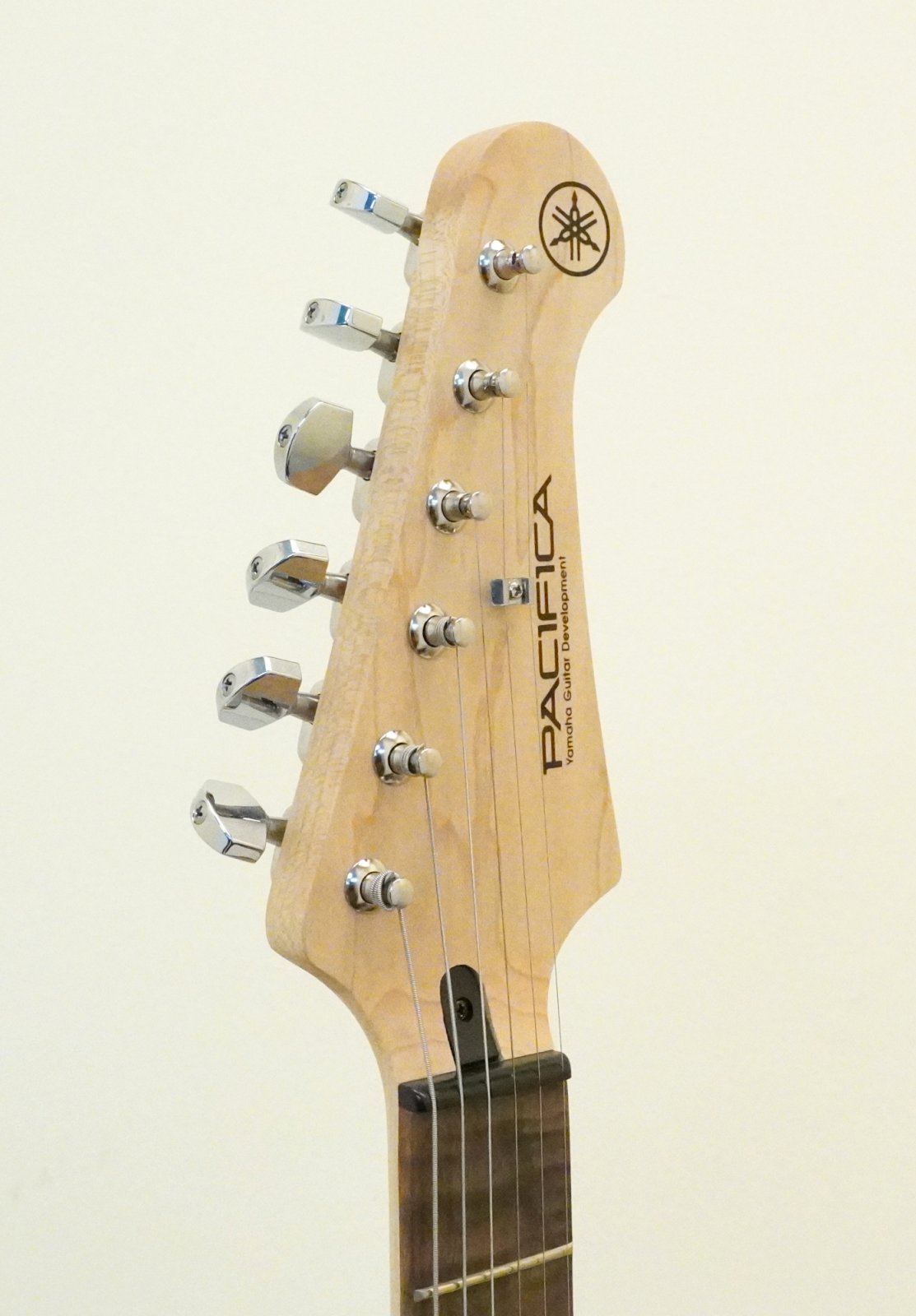 Yamaha PAC012 Pacifica Electric Guitar Metallic Blue - 086792641355