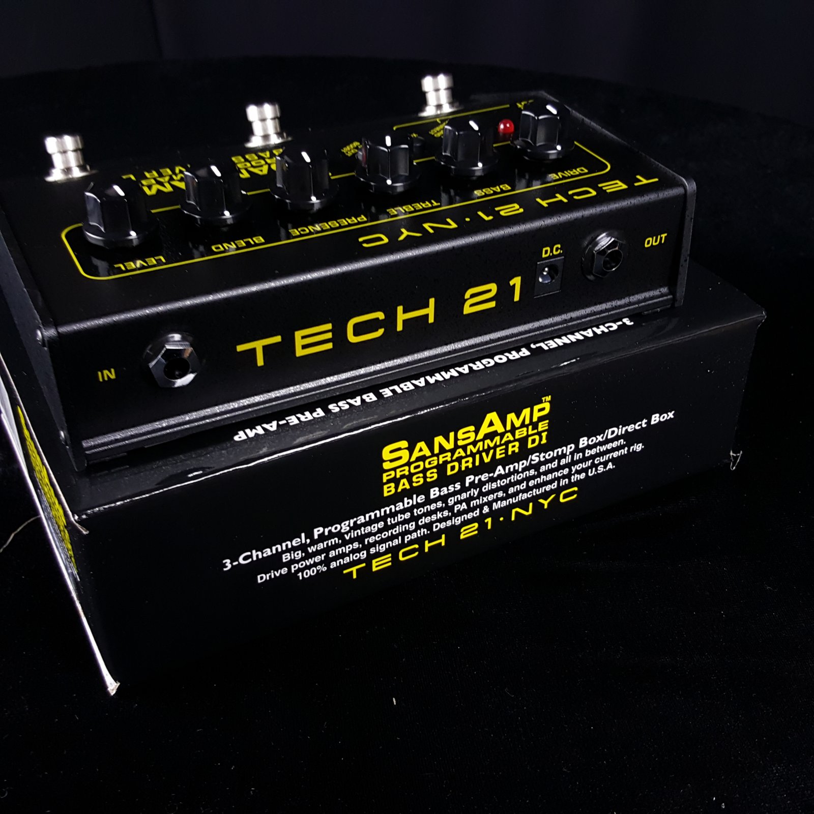 ベース TECH21 SANSAMP PROGRAMMABLE BASSDRIVERDI Tech 21 Programmable Bass DI – Motor City Guitar