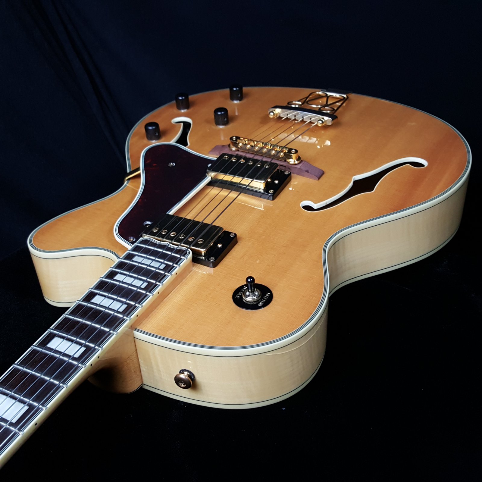 Used Epiphone Joe Pass Emperor II W/SH55 PUPS and Mono Bag