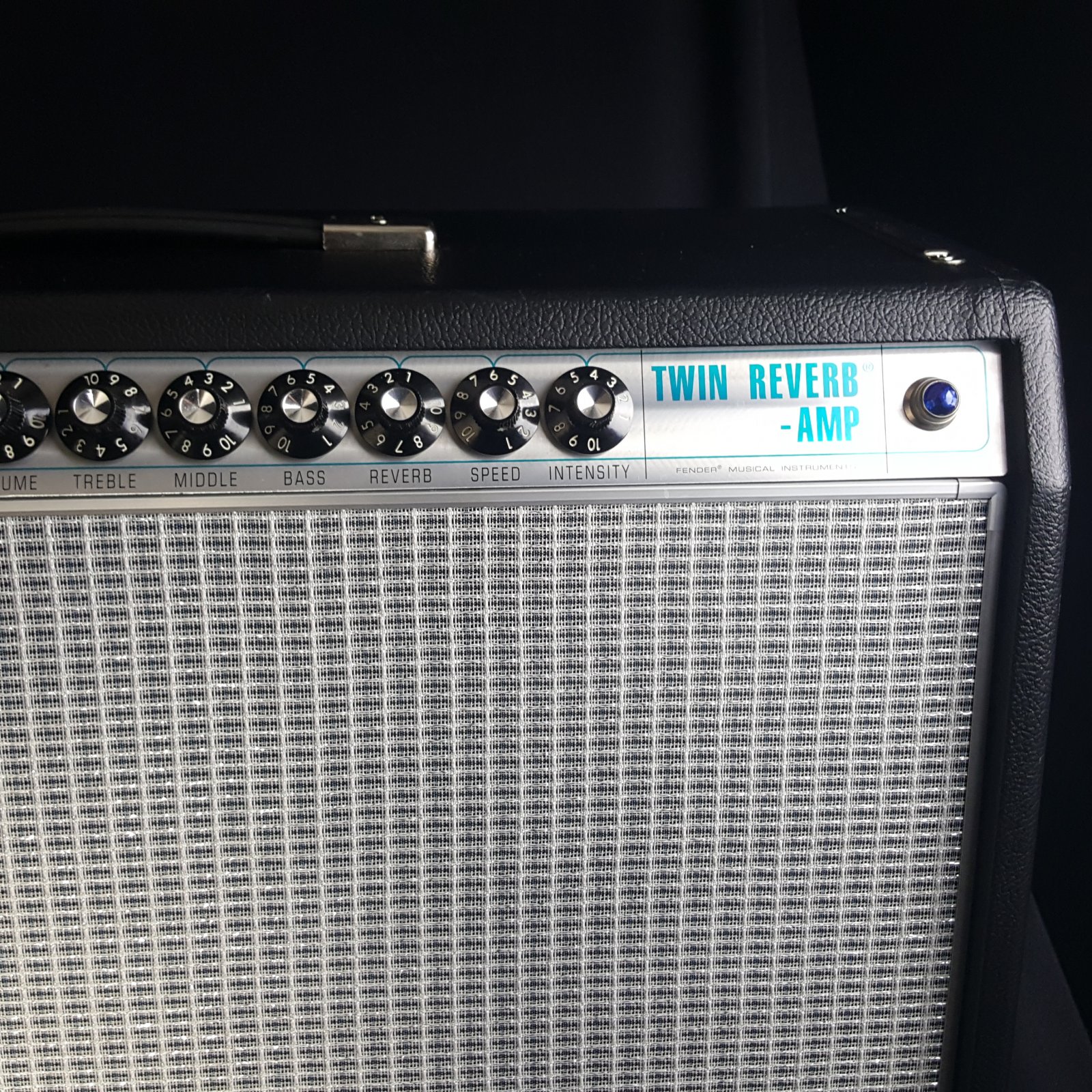 USED Fender '68 Custom Twin Reverb Reissue Silverface 2x12