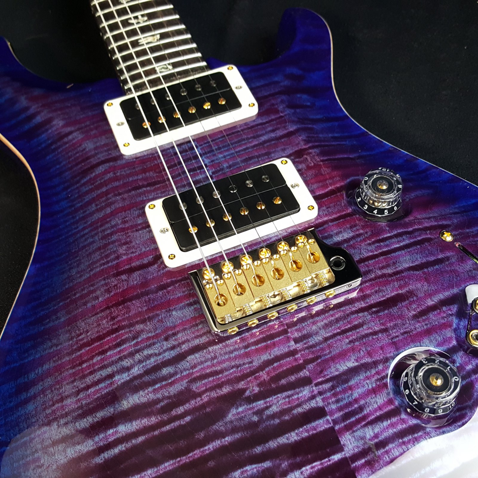 ギター PRS custom24 10top violet PRS Custom 24 10 Top Violet Blue Burst – Chicago Music Exchange