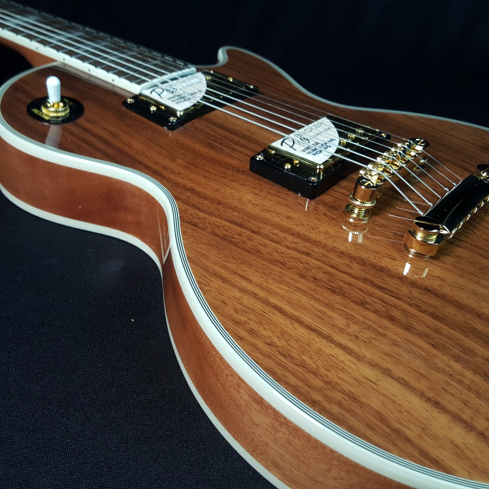 ギター Epiphone Les Paul Custom Pro koa Epiphone Limited Edition Les Paul Custom Pro Koa | MUSIC