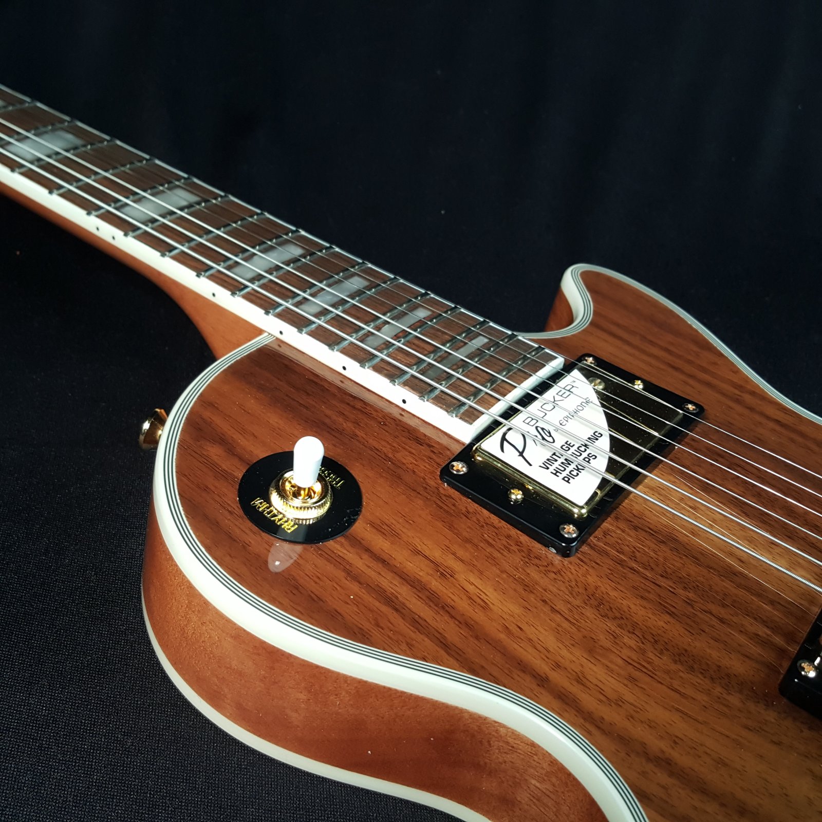 Epiphone Les Paul Custom PRO Electric Guitar | zZounds