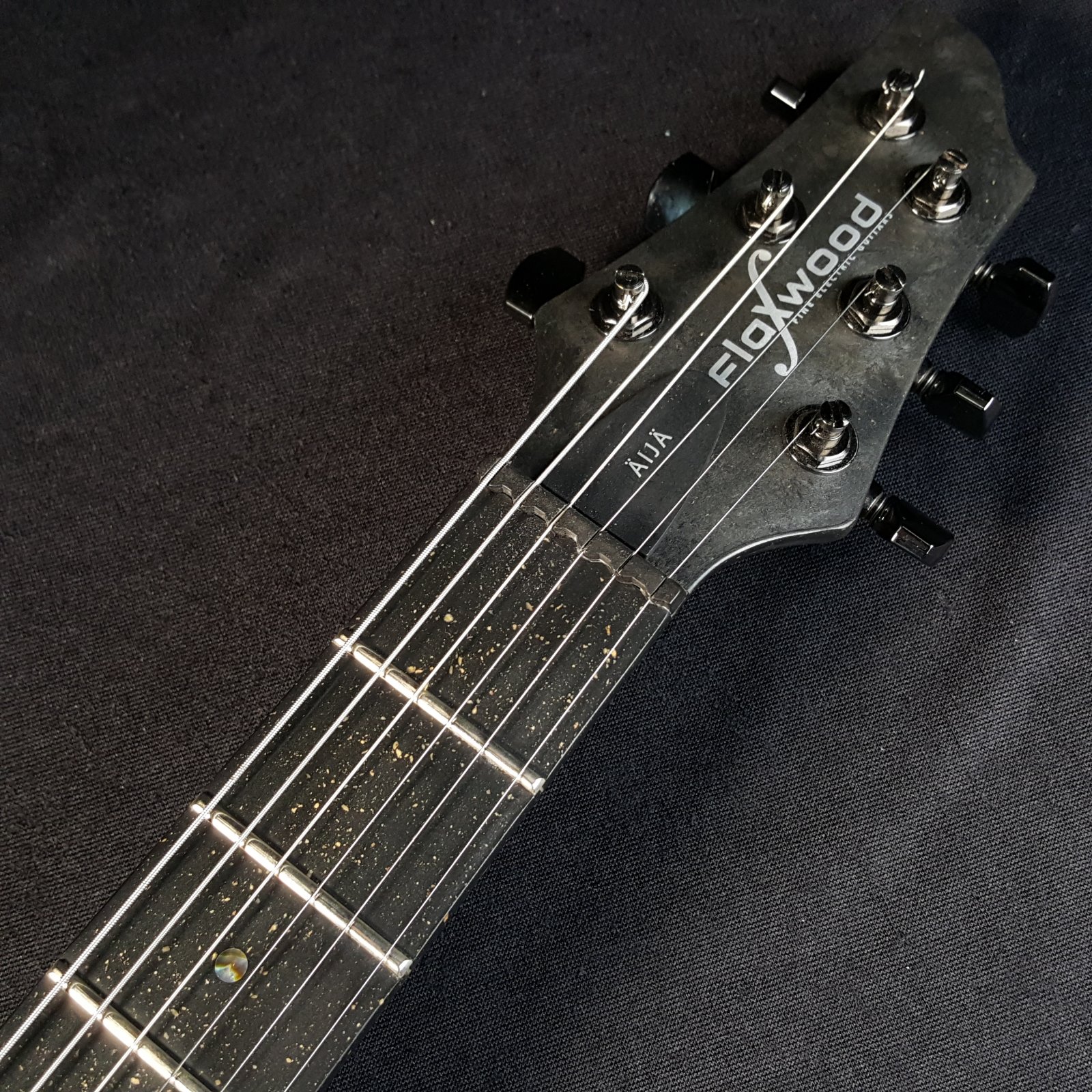 Flaxwood Aija Electric Guitar EMG Stop Tailpiece w/ Original Hard