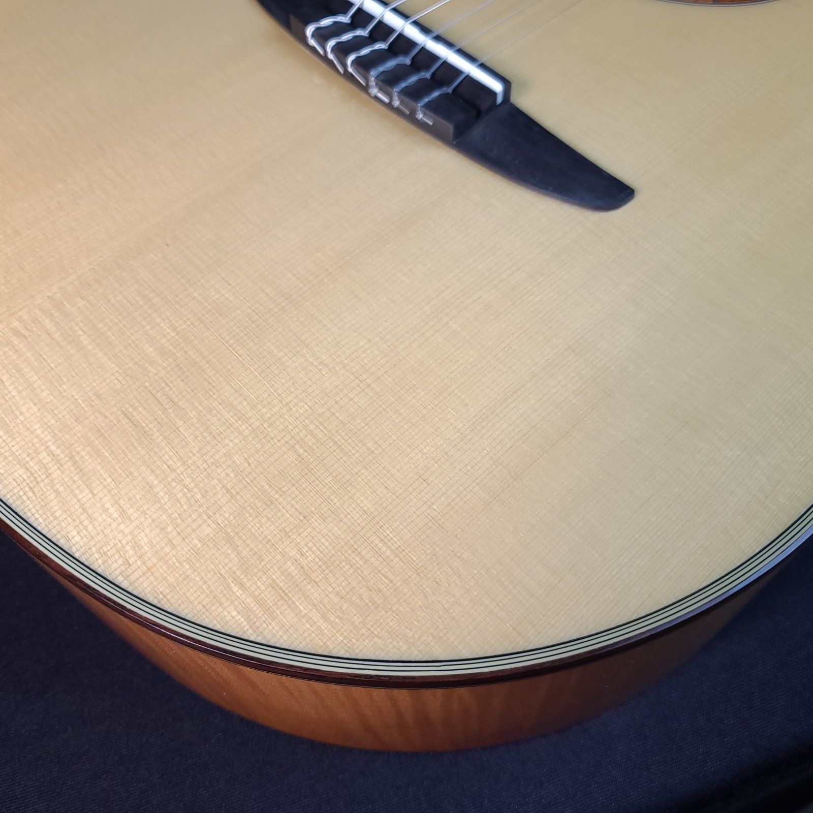 Yamaha NTX900FM Classical Nylon String Acoustic Electric Guitar C