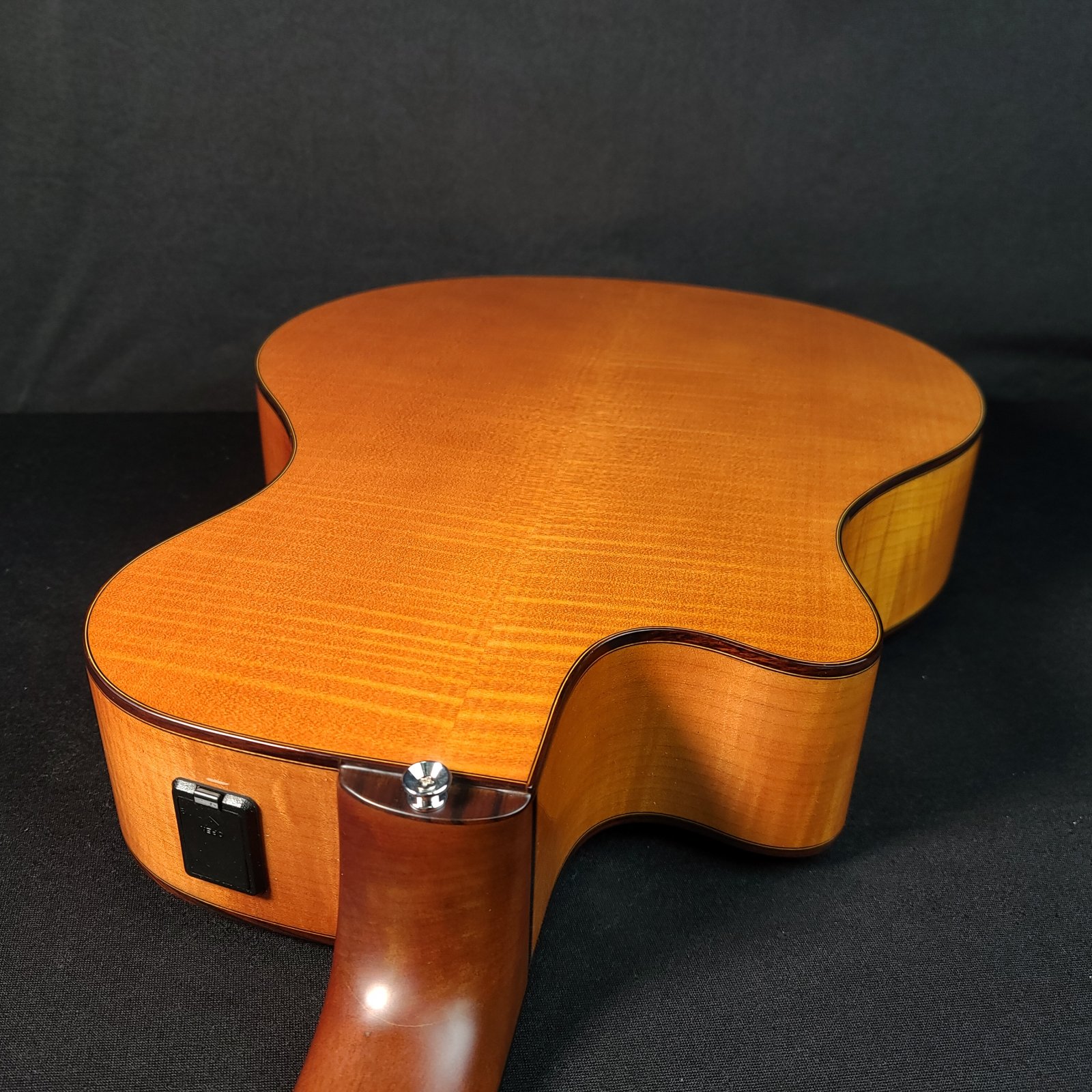 Yamaha NTX900FM Classical Nylon String Acoustic Electric Guitar C