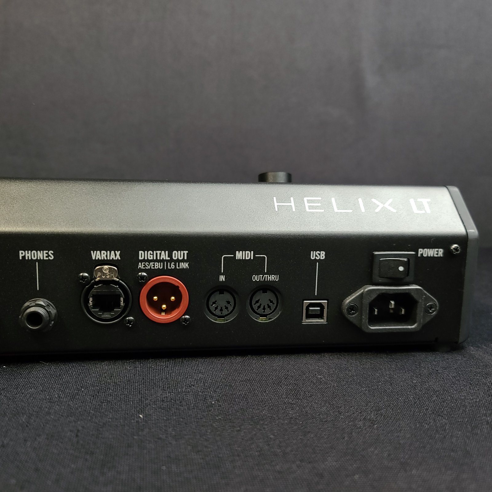 USED Line 6 Helix LT Guitar Multi Effects Processor