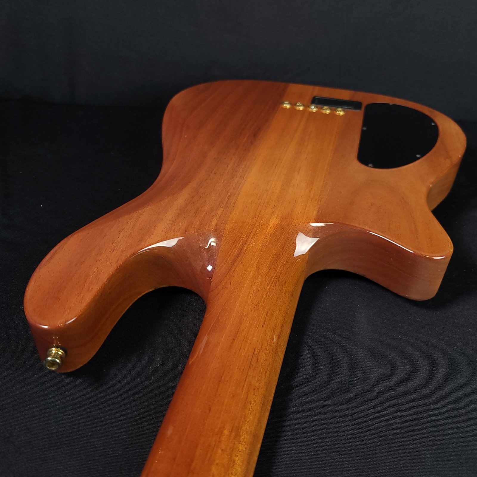 Used Carvin AC50F 5 String Fretless Semi-hollow Solid Koa Bass