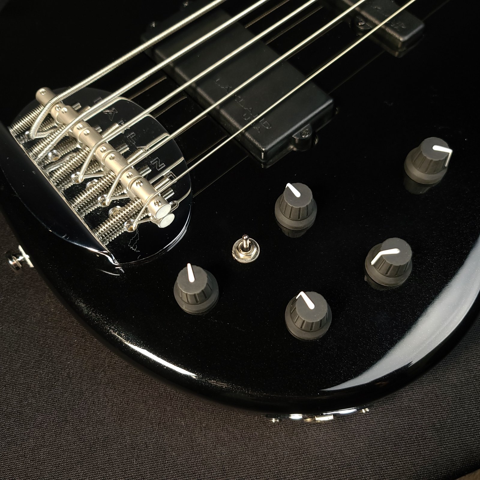 BASSLINER BLACK DIAMOND【美品】 Schecter Corsair Bass in Gloss Black 1548 | eBay