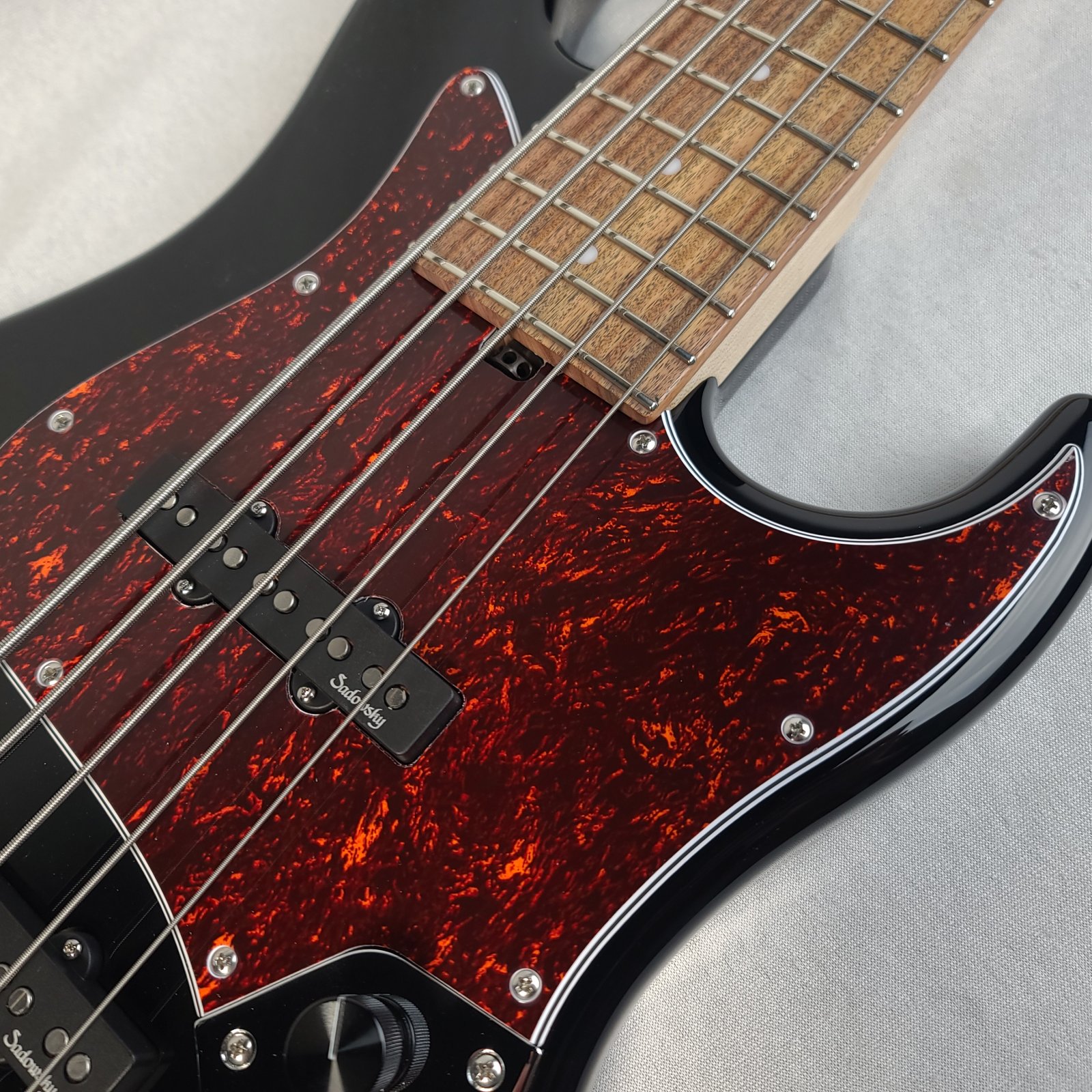 Busty and the Bass Eddie 2LP 送料込 Buy Jackson David Ellefson CBX V 5 String Electric Bass In