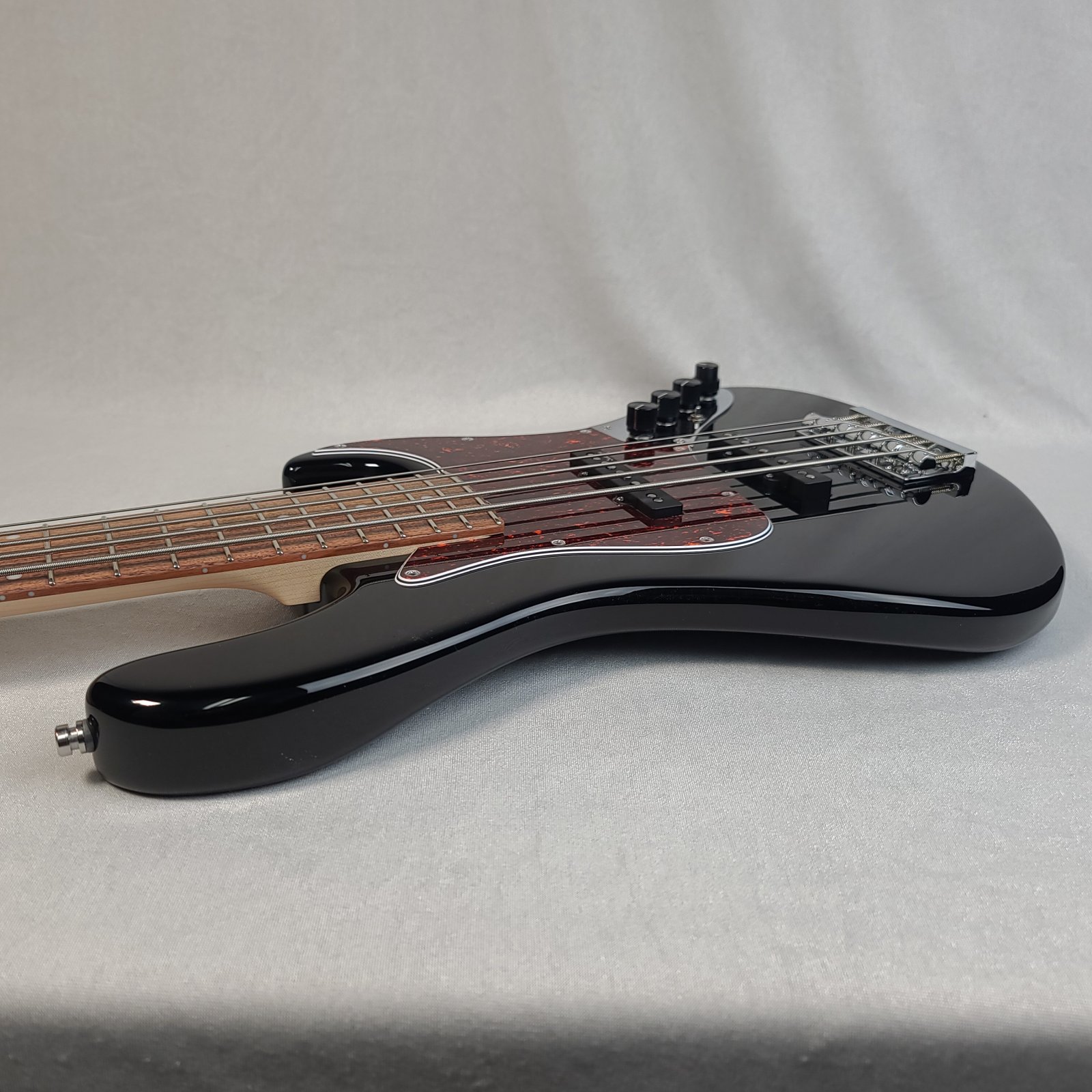 Busty and the Bass Eddie 2LP 送料込 used】Fodera / NYC Empire 5strings 60FH 24DC 4.305kg【GIB