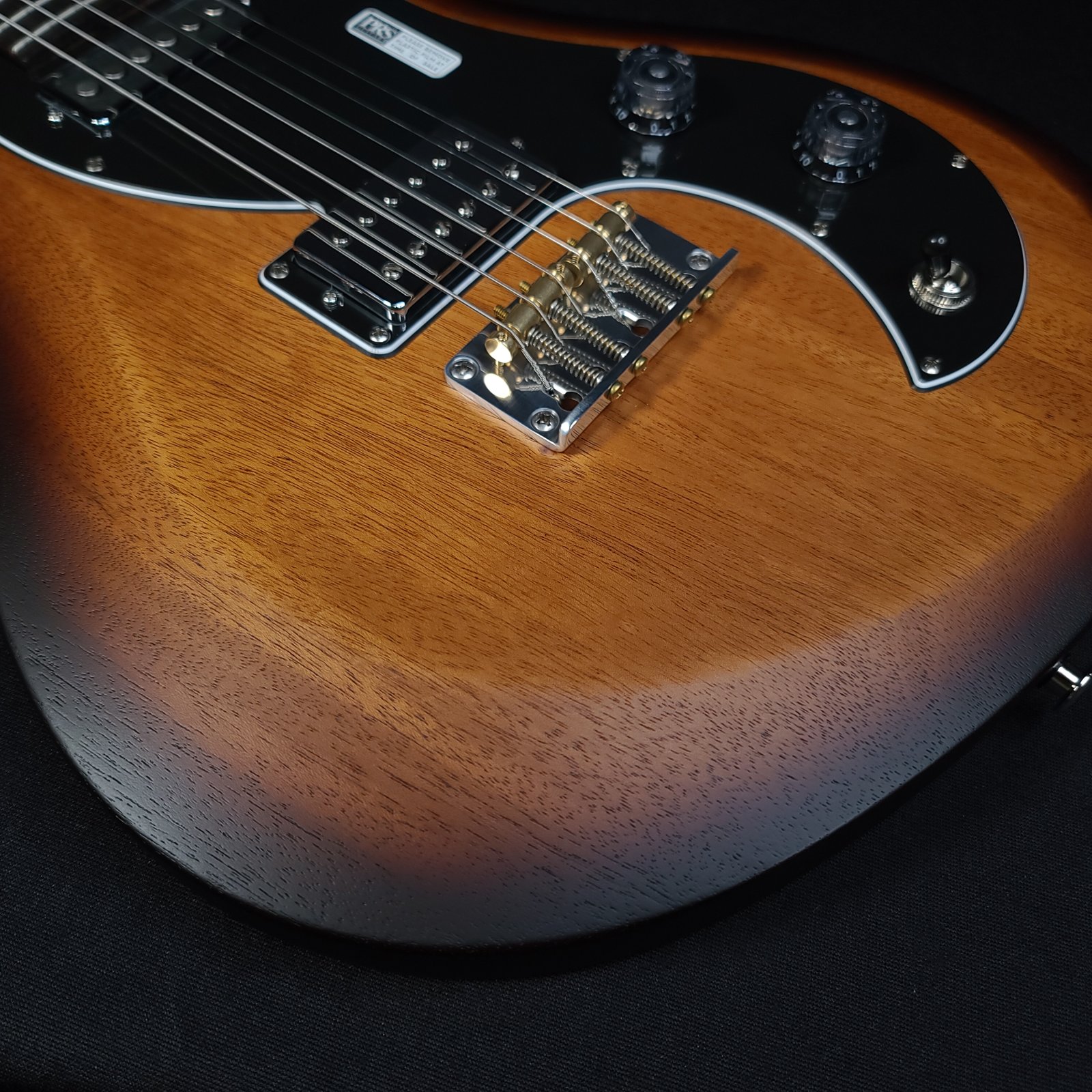 Paul Reed Smith PRS McCarty S2 Vela Satin Finish Tobacco Sunburst w/Gig Bag 