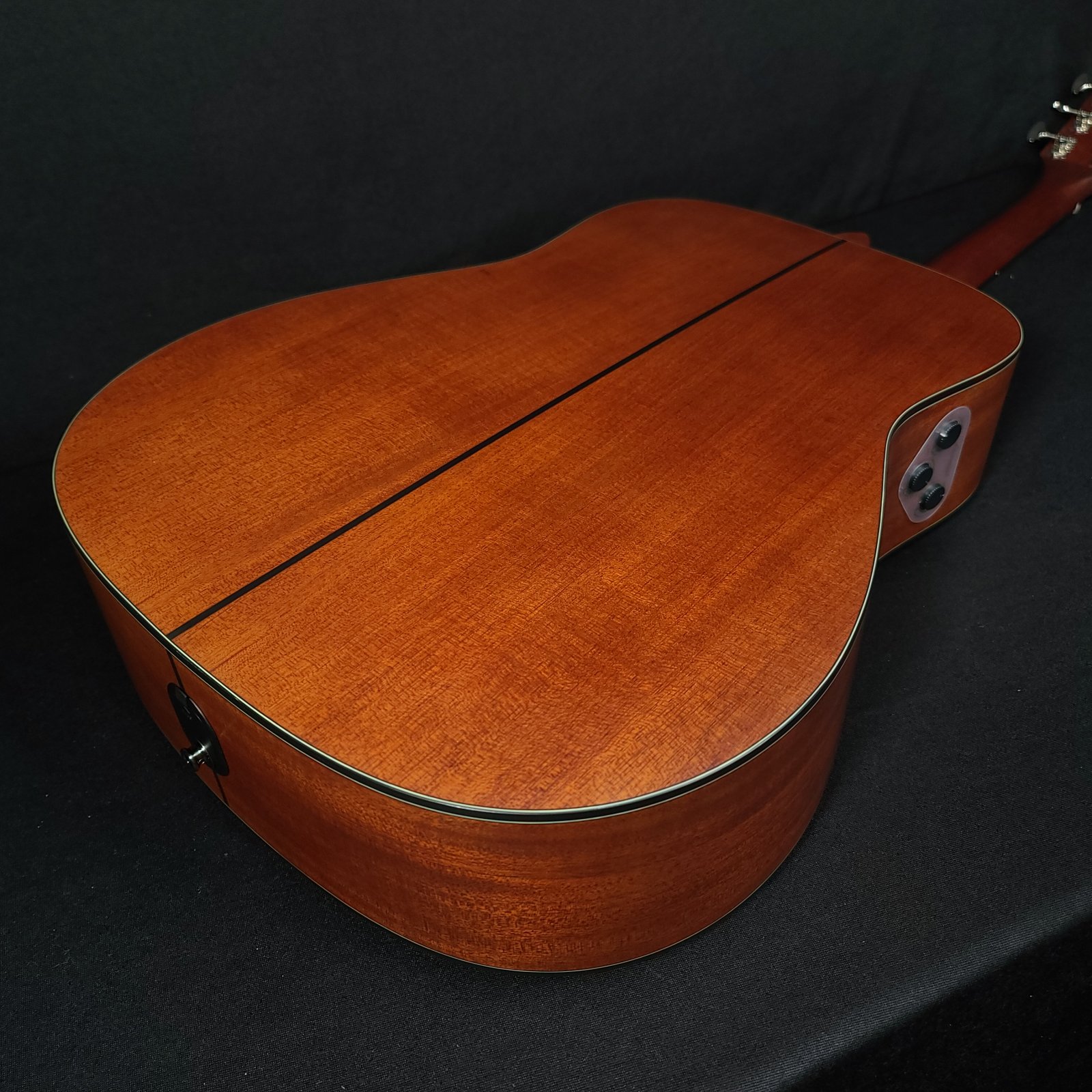 Yamaha FGX5 Red Label Electric Acoustic Guitar w/Hard Case