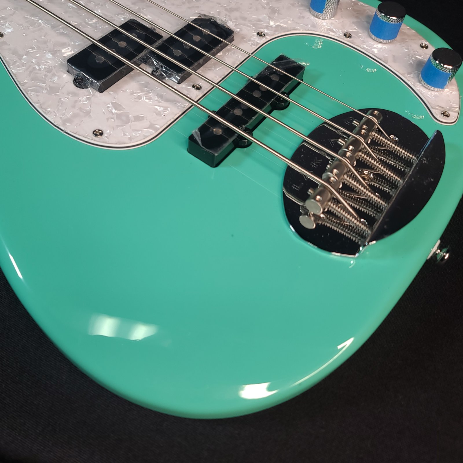 2023 Lakland Skyline 44-64 Vintage P Bass Custom Limited Sea Foam Bass