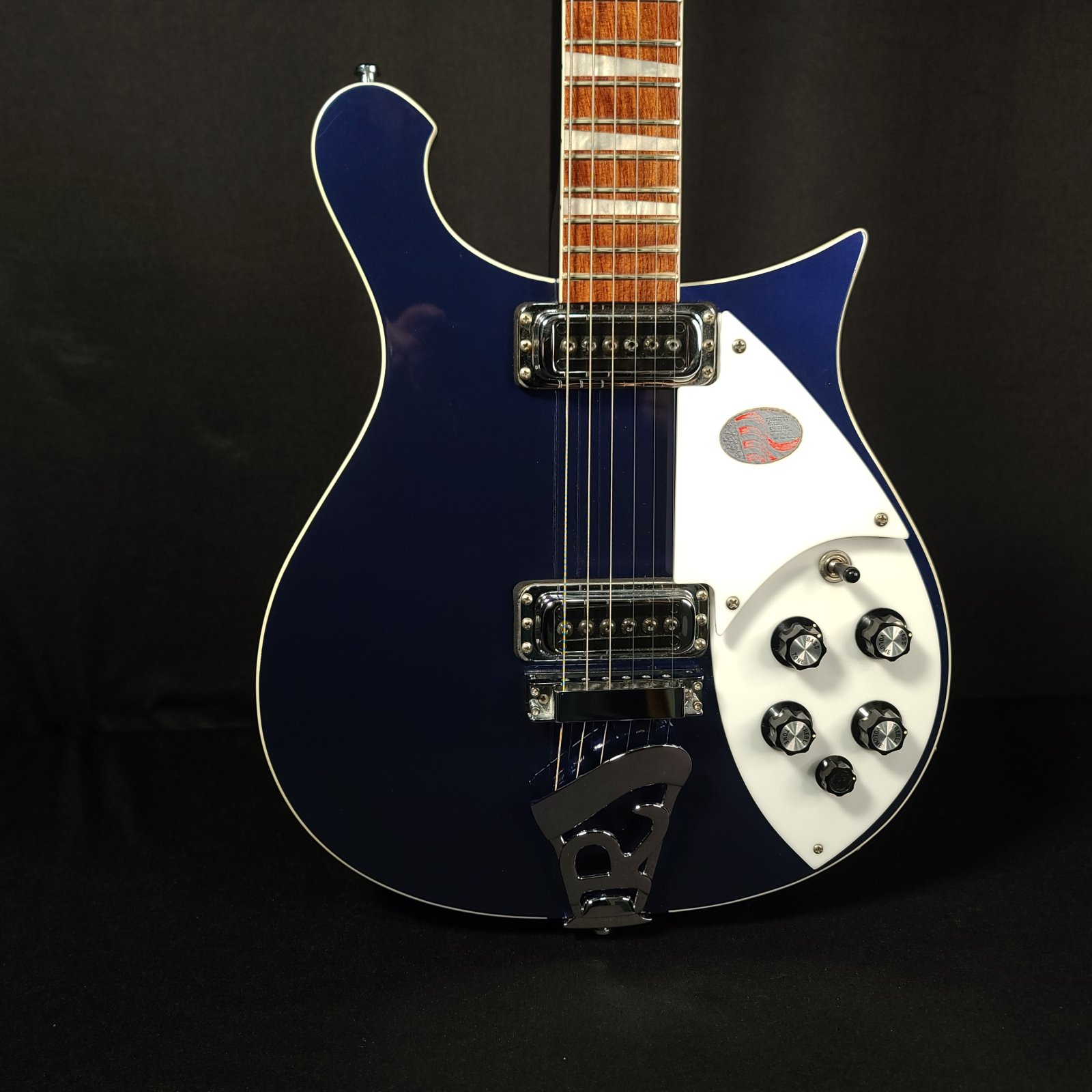Used Rickenbacker 620 Midnight Blue w/Hard Case
