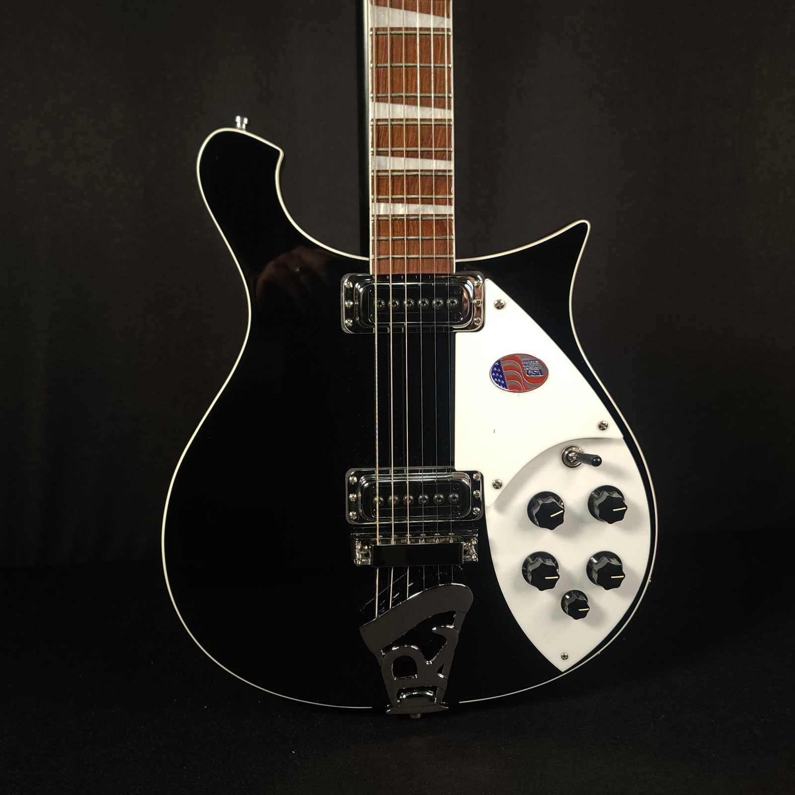 Rickenbacker 620 Electric Guitar Jetglo w/Hard Case