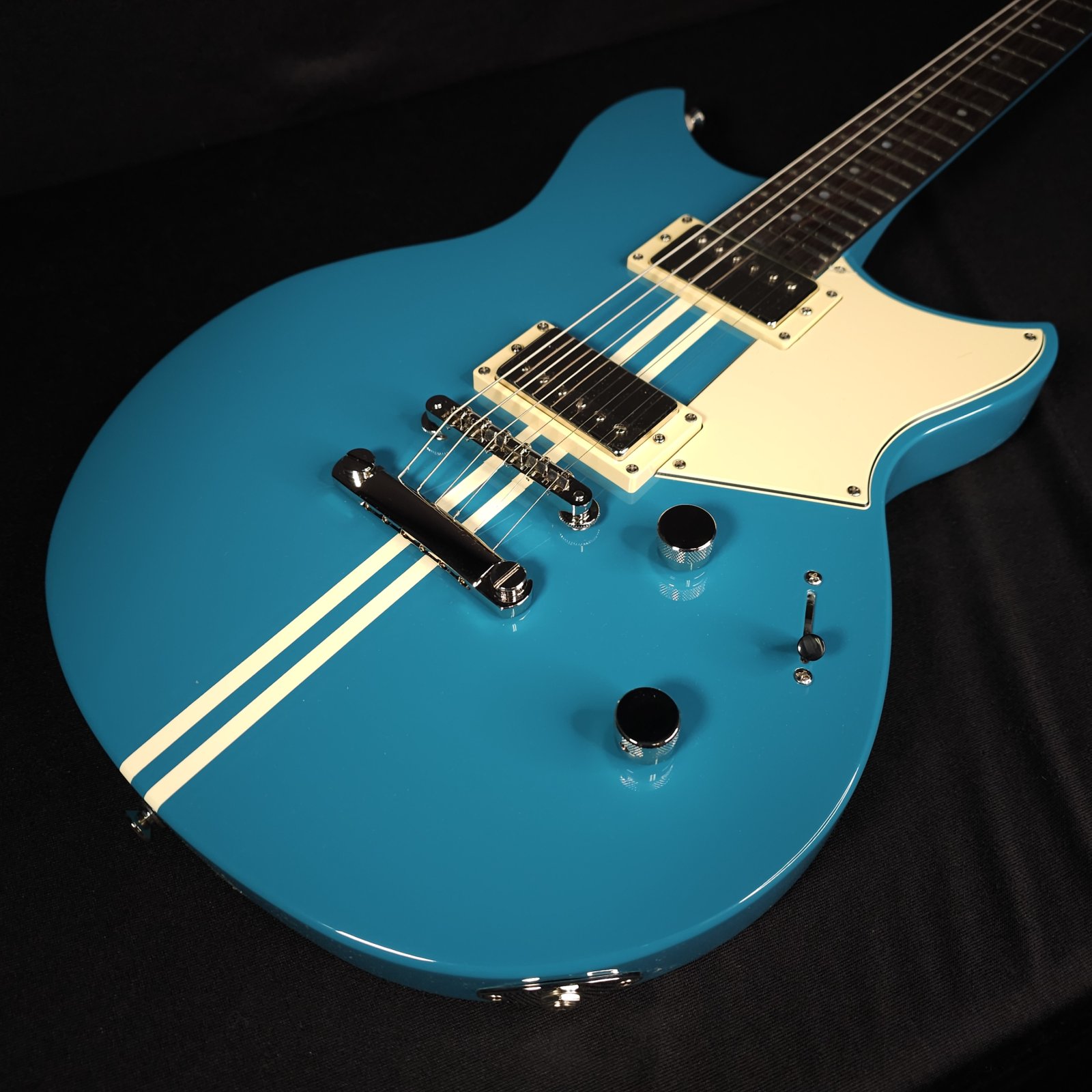 Yamaha Revstar RSE20 Electric Guitar Swift Blue - 889025140270