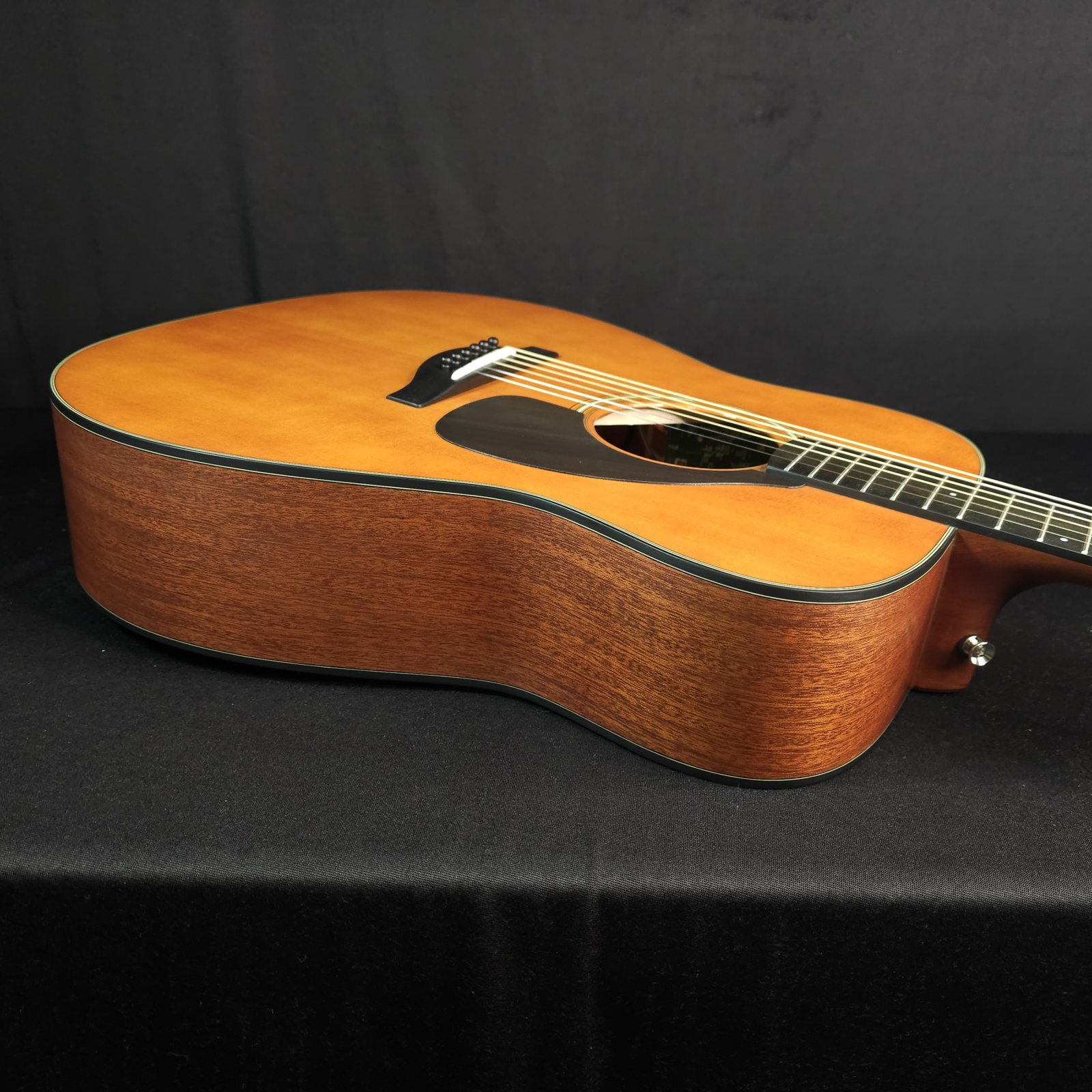 Yamaha FGX5 Red Label Electric Acoustic Guitar w/Hard Case