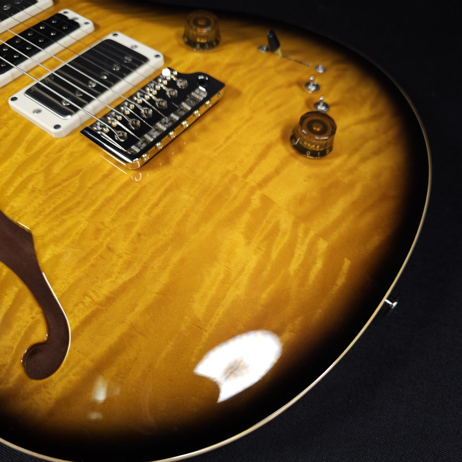 Paul Reed Smith PRS Special Semi Hollow Yellow Black Wrap Burst