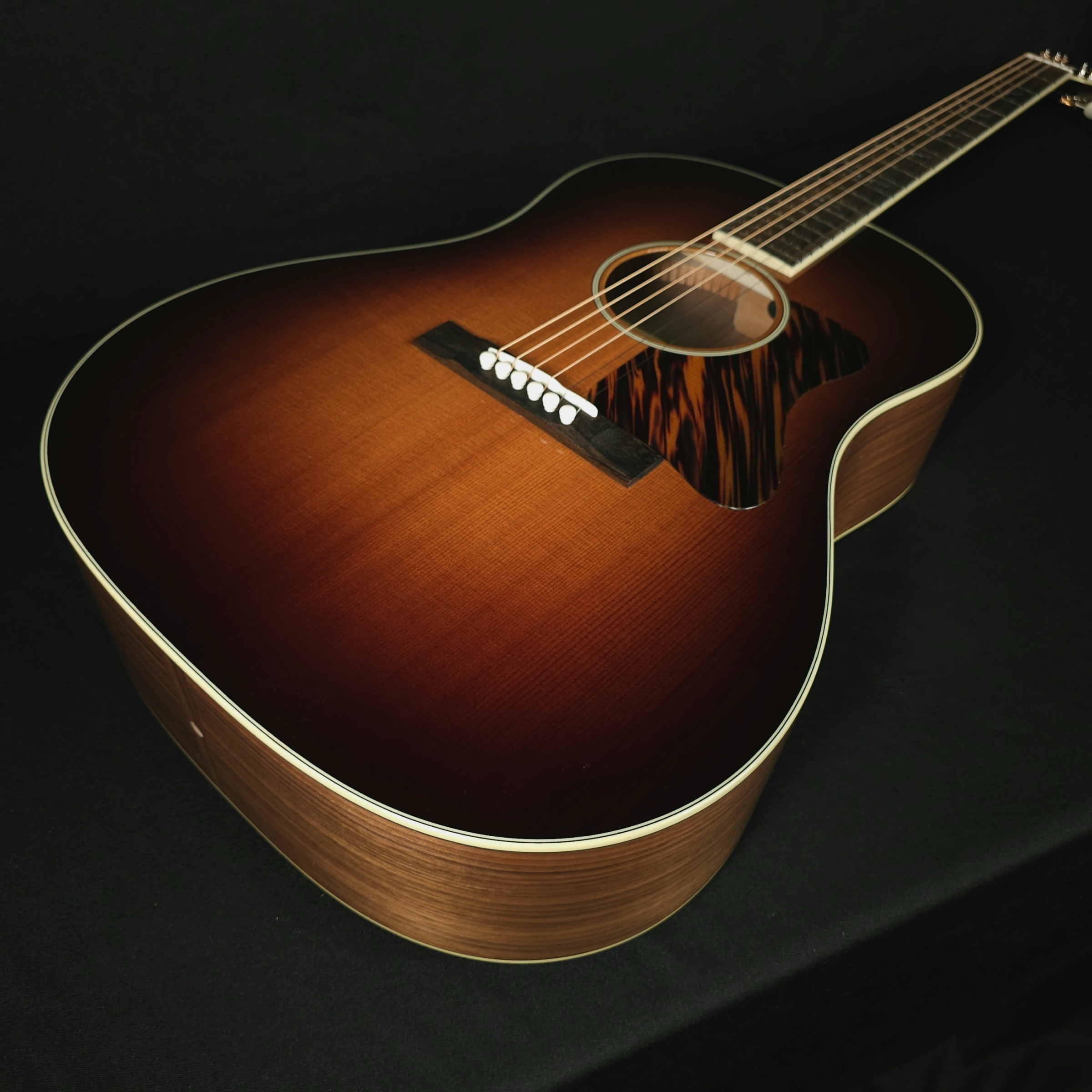 Bourgeois Touchstone Luke Bryan Limited Edition Slope Shoulder Acoustic w/ Hard Case SDLB/TS-LE