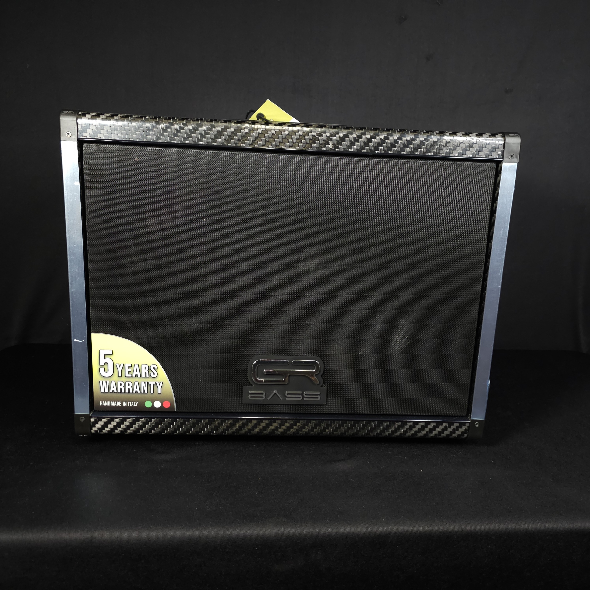 GR Bass AT 112H 1x12 8 Ohm 350 Watt Carbon Fiber Bass Cabinet 
