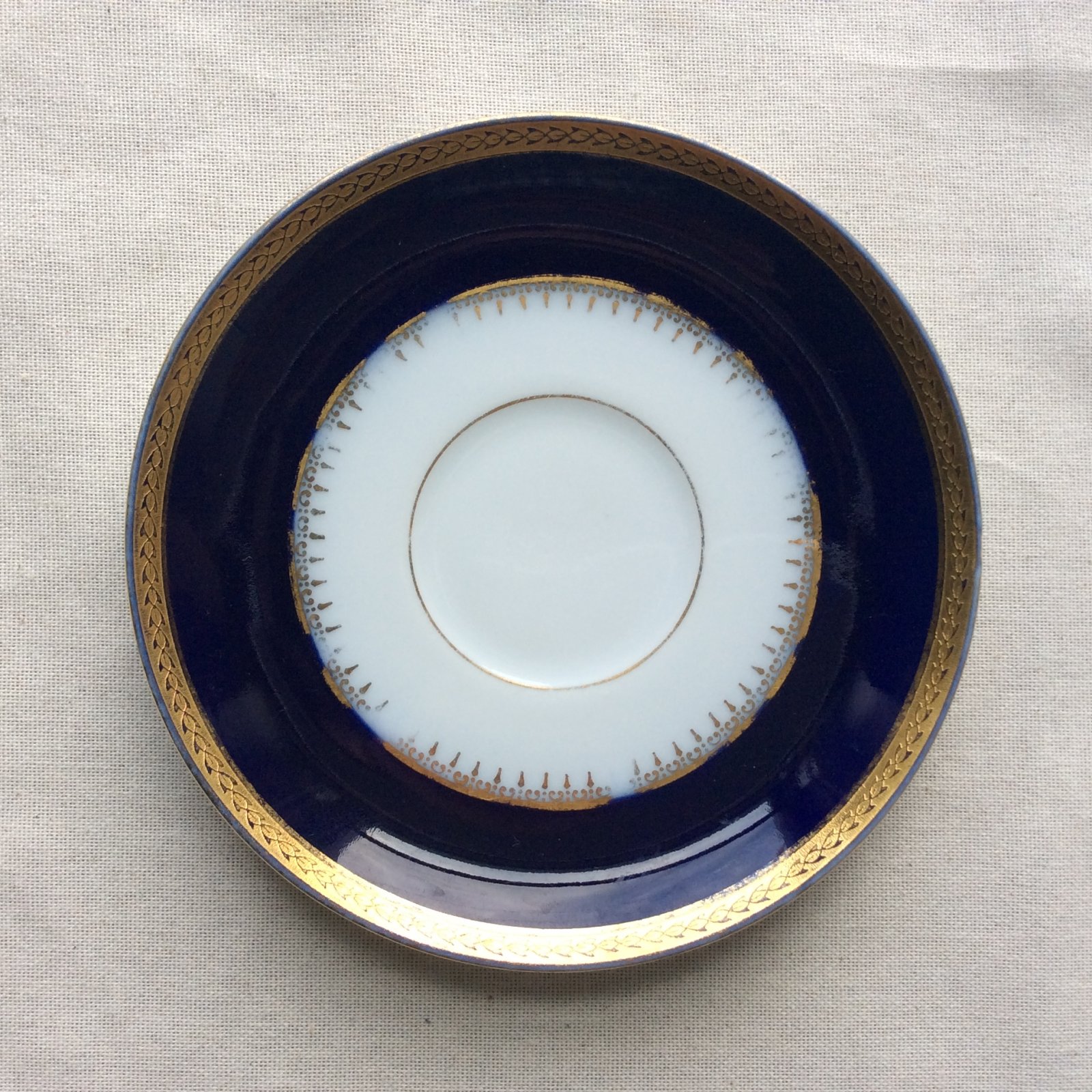 Ancienne tasse en porcelaine Epiag Czechoslovakia D F Bleu