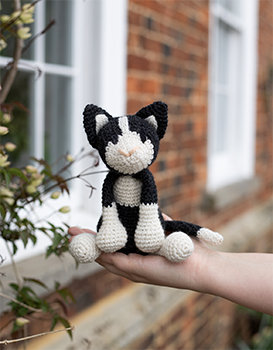 Toft - Edwards Menagerie Crochet Kit