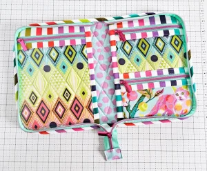 Atlas Zipper Case Open