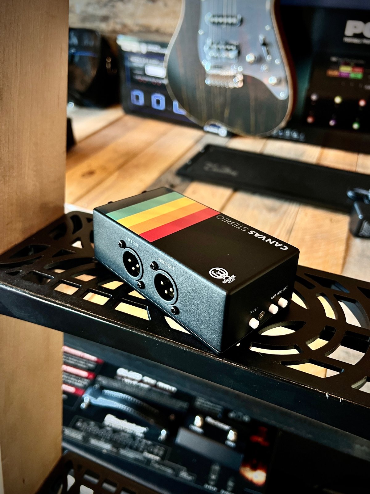 Walrus Audio Canvas Stereo Dual Line Isolator / D.I.