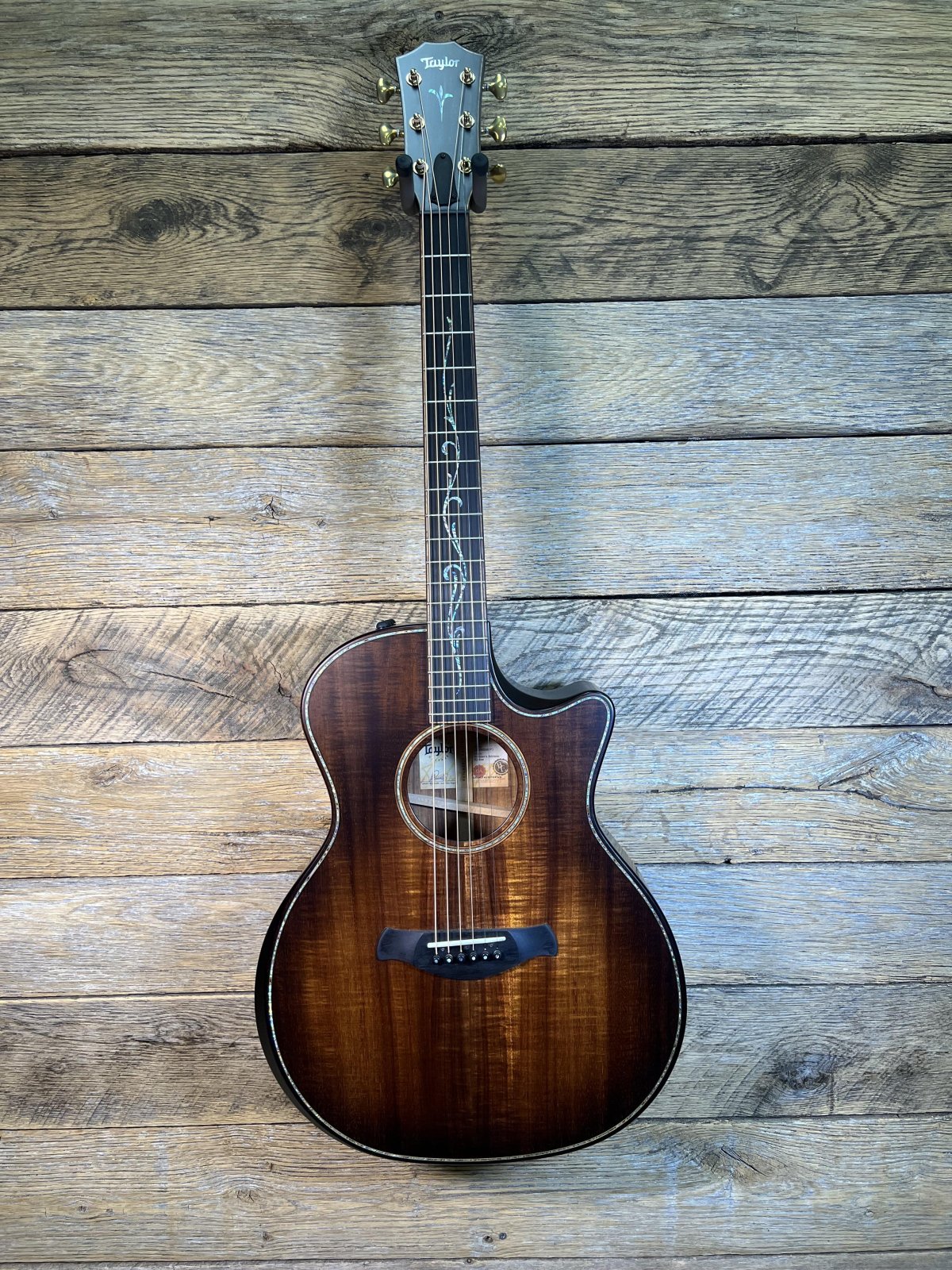 Taylor K24ce Builder's Edition w/ Case - 887766102182