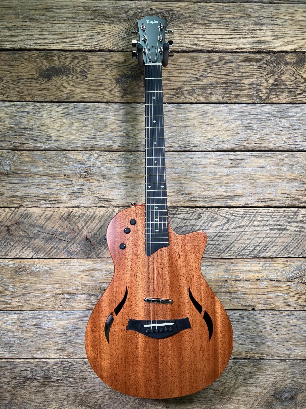 Taylor T5Z Classic Mahogany (Acoustic/Electric) - 887766022664