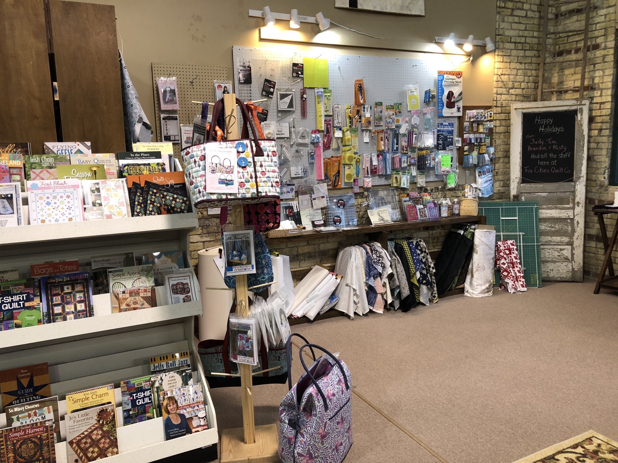 Fox Cities Quilt Co. Appleton, Wisconsin's Newest Quilt Shop Quilting Fabric Notions and Supplies.