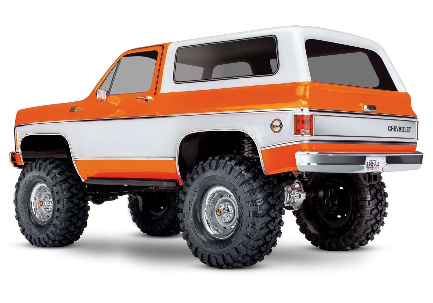 blazer_studio_3qtr_orange_rear