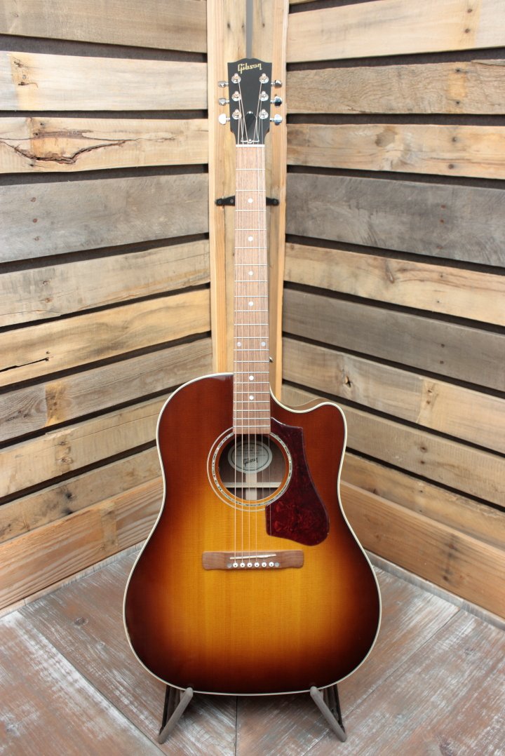 Used (2018) Gibson J15 EC Acoustic/Electric Guitar with Hardshell Case