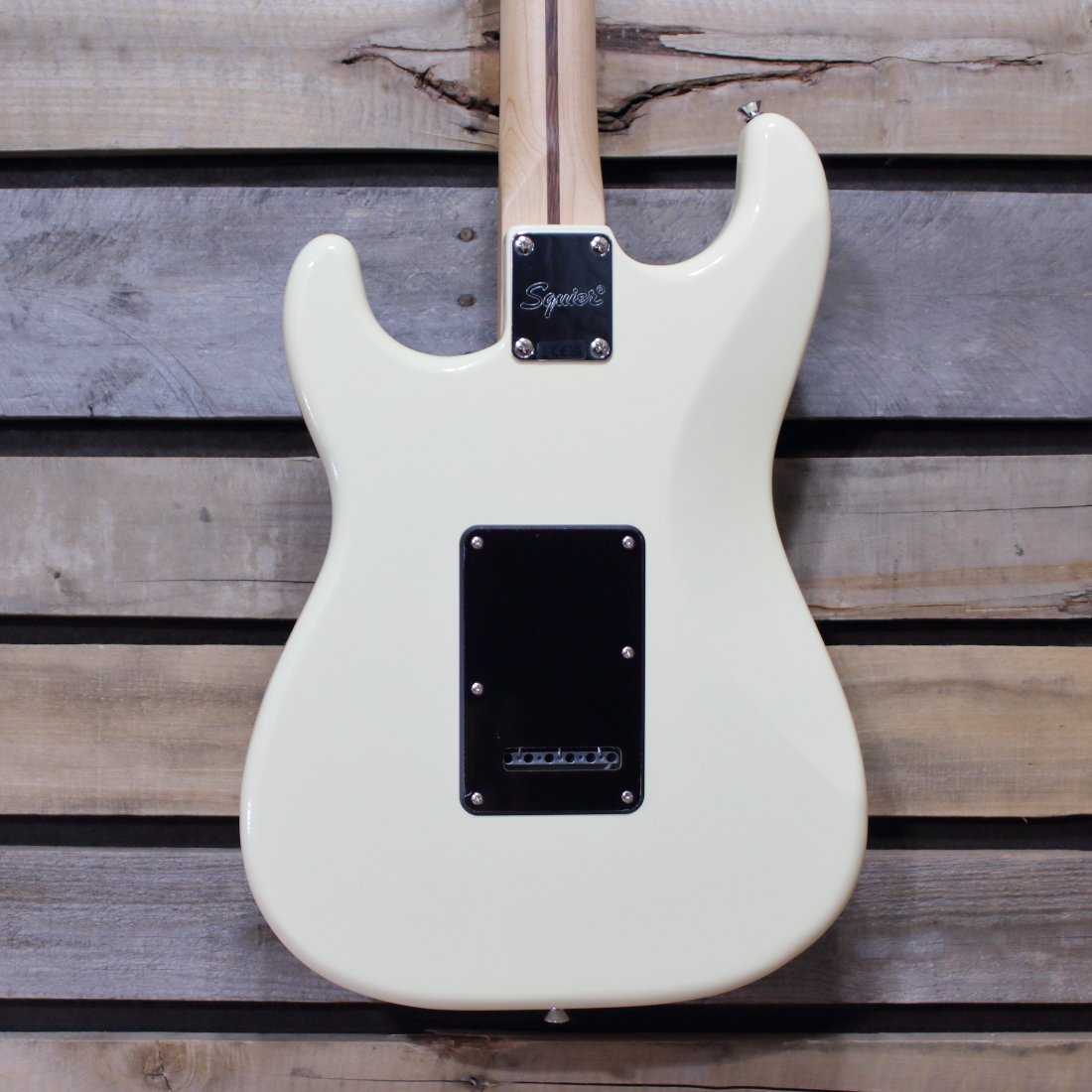 Squier Affinity Stratocaster 2024年製 ホワイト Squier Affinity Series Stratocaster Electric Guitar